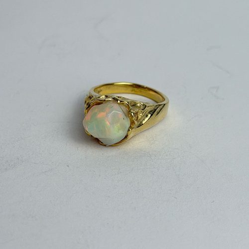01-img-aureum-lumina-opal-ring-opal-co